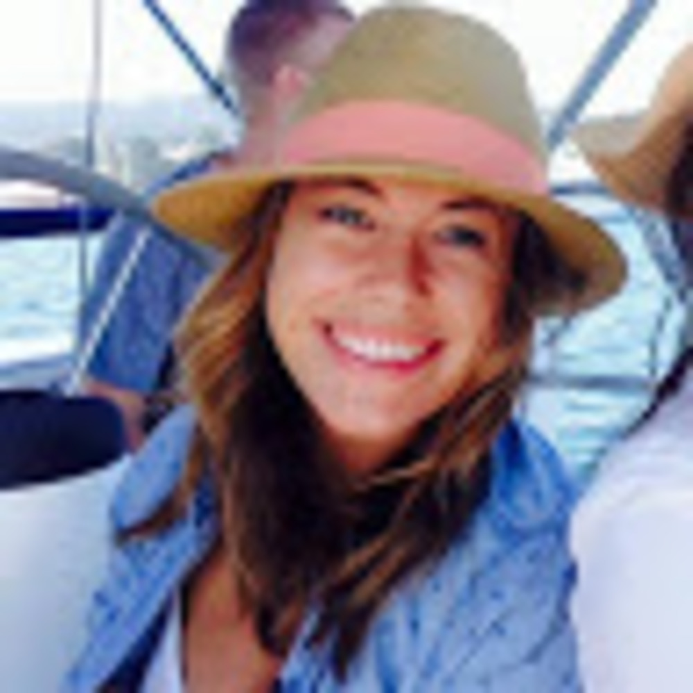 Meet your Posher, Kelly